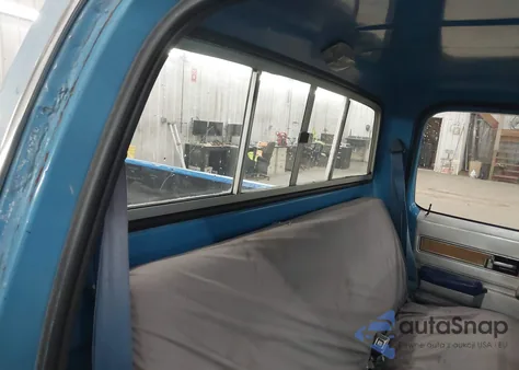 1974 GMC C1500 z USA, uszkodzony, nr VIN TCV144J505587